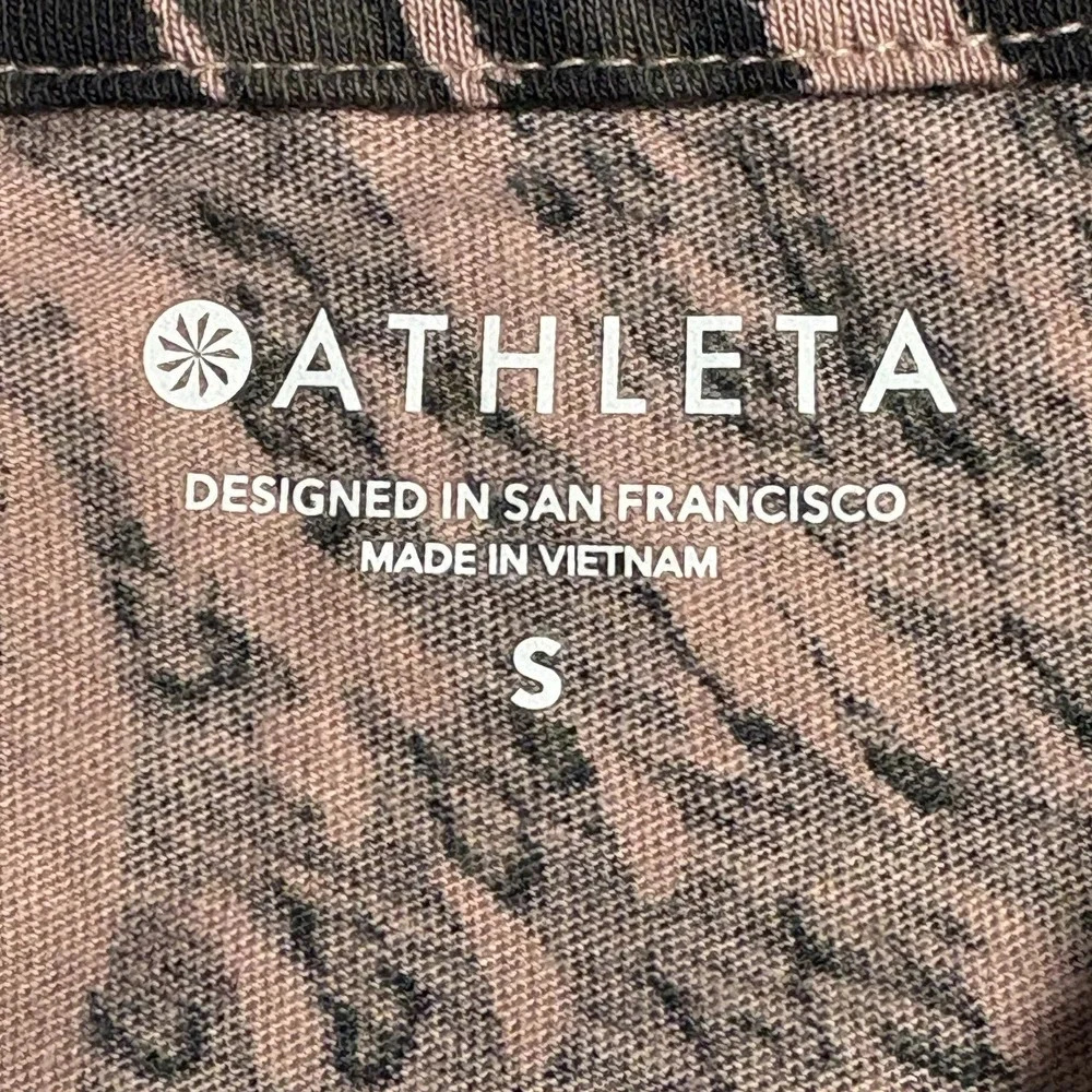 Athleta womens short sleeve multi color active workout shirt Small - Picture 6 of 7